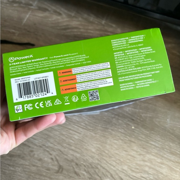 Xbox One Controller - Picture 6 of 7